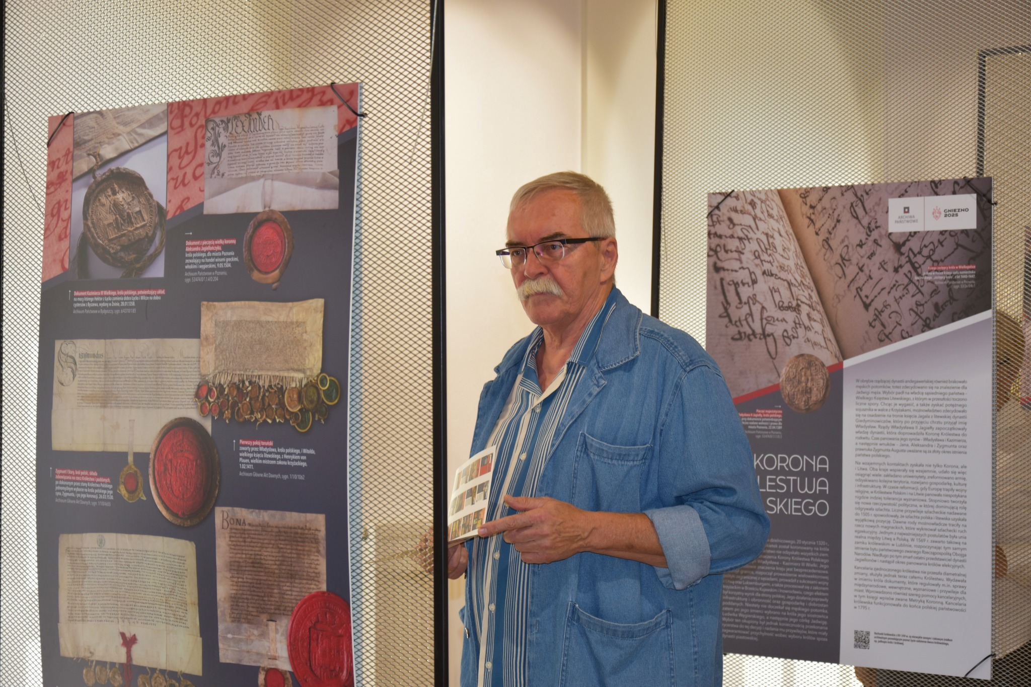 Bezsenne głowy, co dżwigają korony - otwarcie wystawy